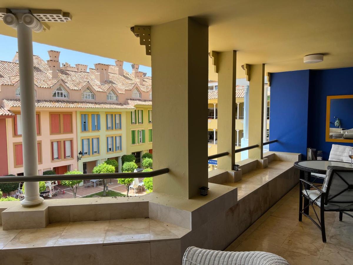 Apartamento Puerto Sotogrande Marina Екстер'єр фото